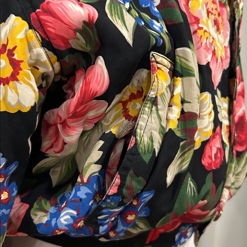 Vintage Liz Claiborne Floral Puffy Bomber Jacket Floral Women's Bomber Jacket - Picture 8 of 16